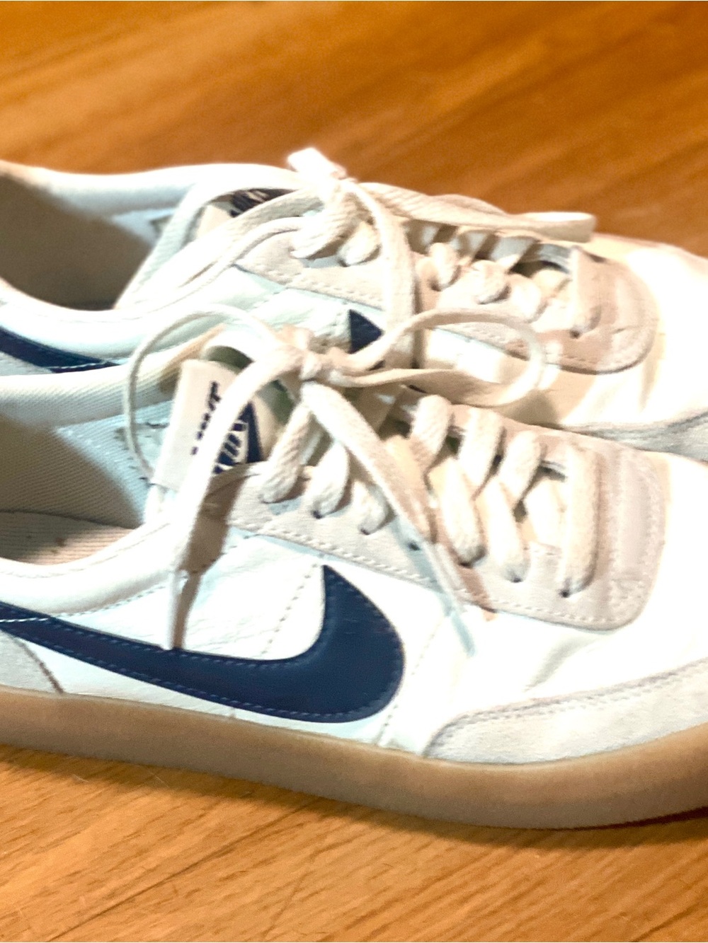 Nike White and Navy Blue Men's Athletic Shoes